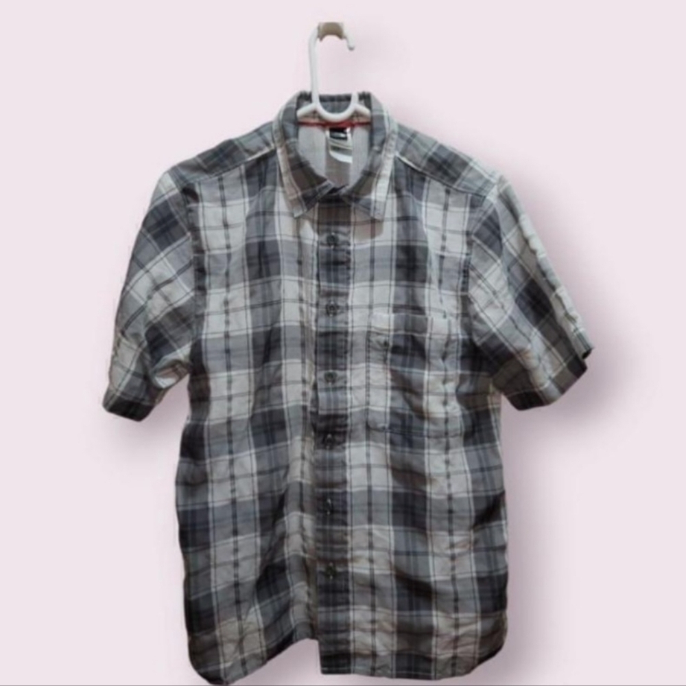 The North Face Gray Plaid Short Sleeve Button Up Shirt Men's Small Preppy